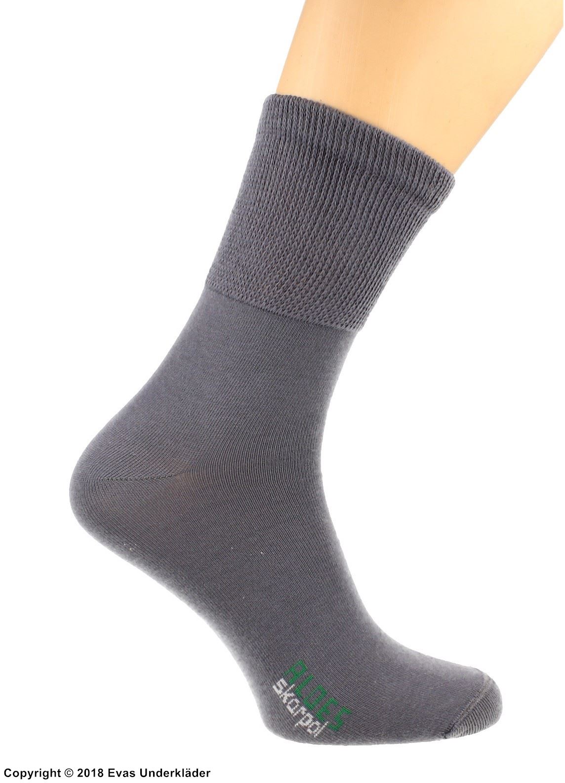 Comfortable men's socks, cotton, non-restrictive cuffs